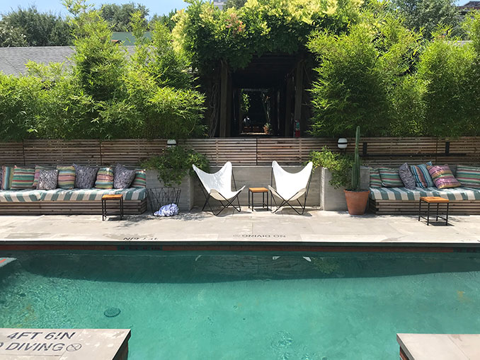 The pool scene seen through Richard's iPhone